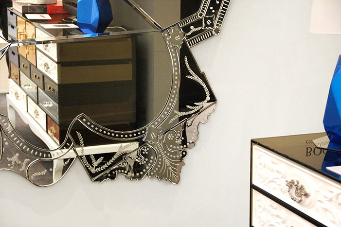 glass work art reflected in a mirror 08