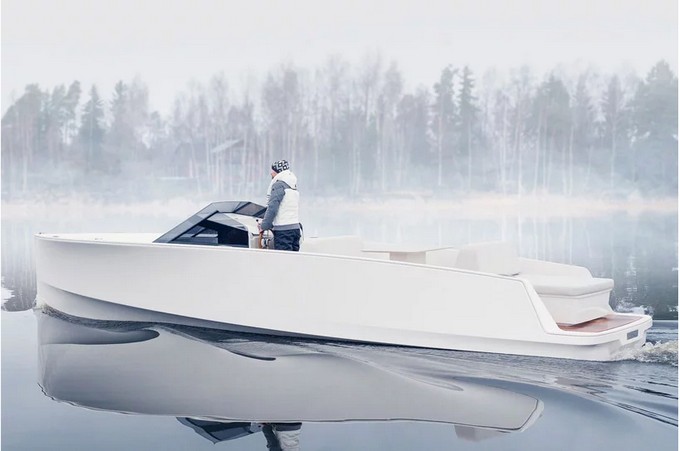 Q-Yachts Q30 The all New, All Electric, All Scandinavian Design Yacht